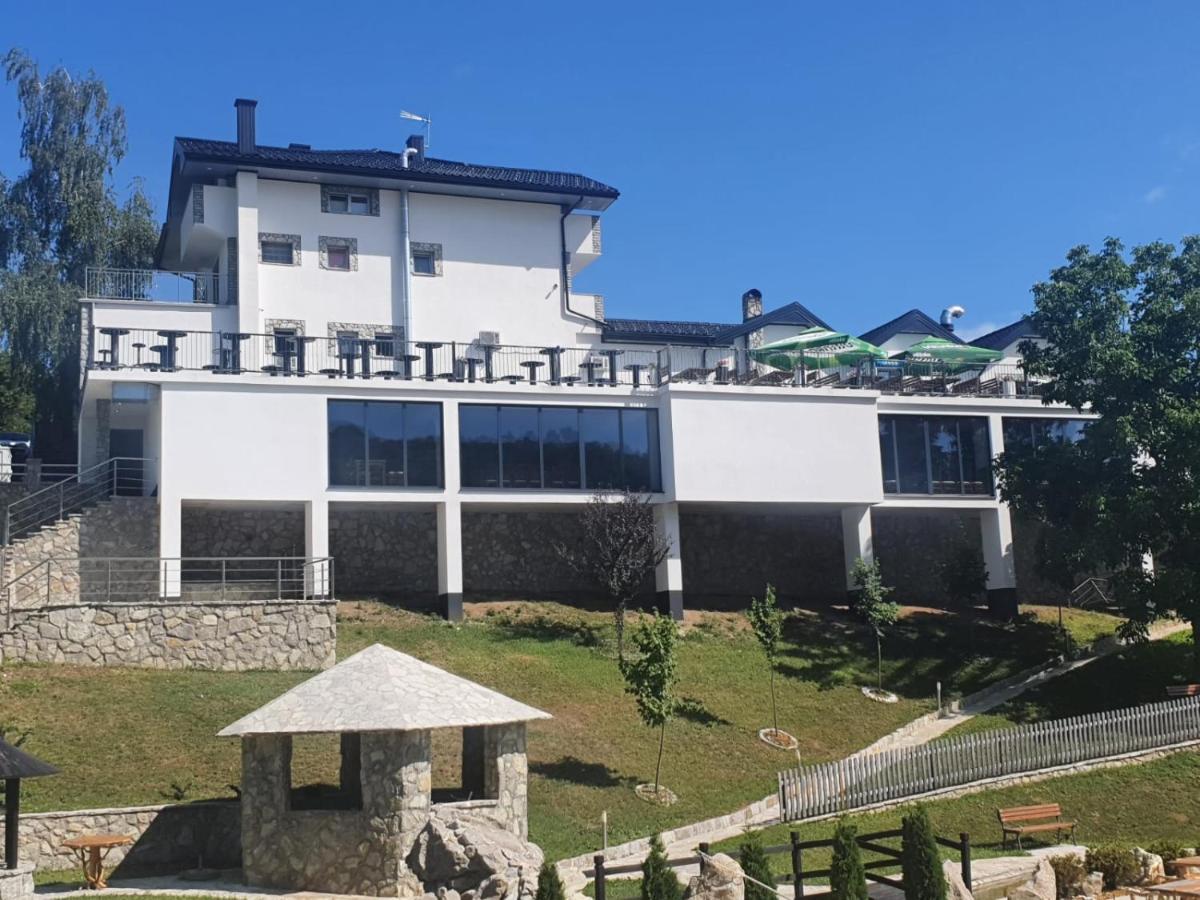 Motel Aladin Cazin Εξωτερικό φωτογραφία