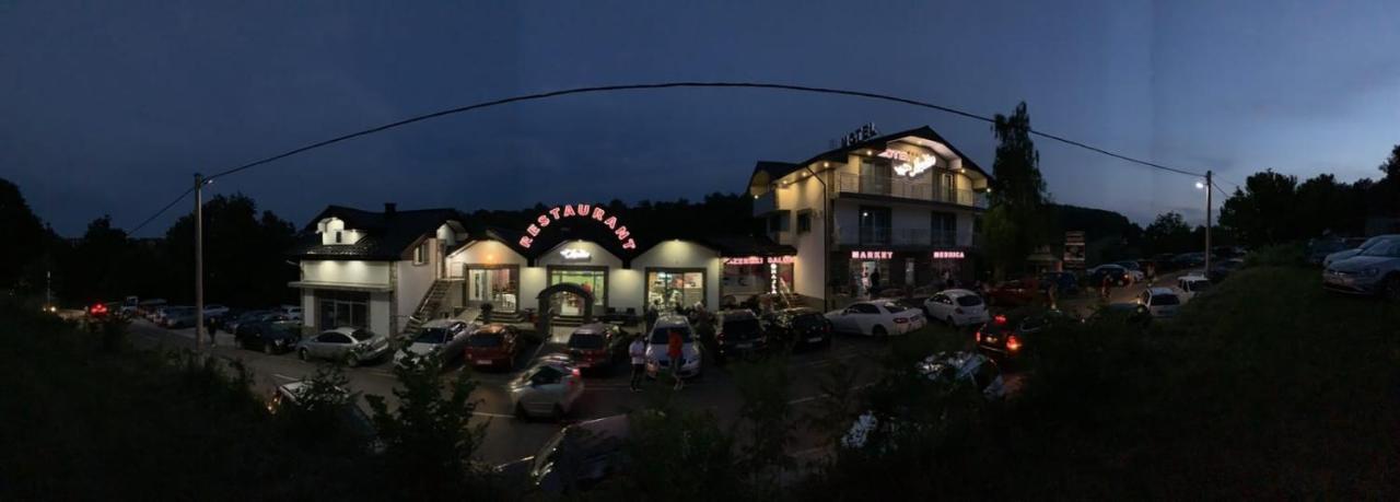 Motel Aladin Cazin Εξωτερικό φωτογραφία
